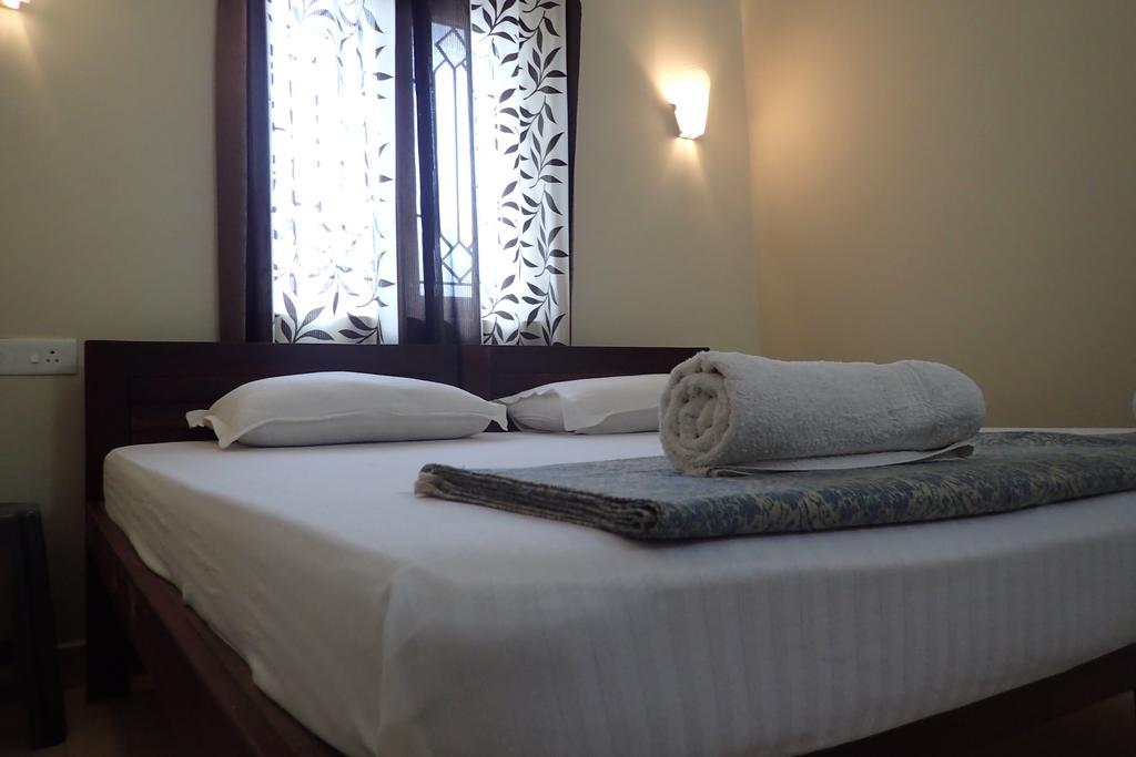Bella Guest House Calangute Bagian luar foto
