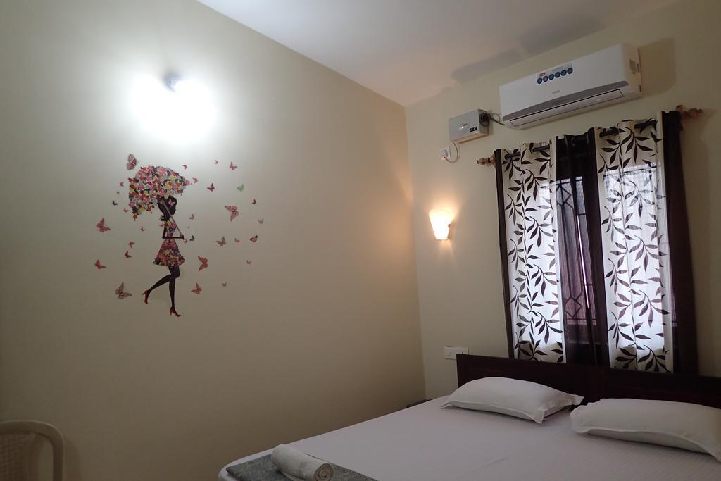 Bella Guest House Calangute Bagian luar foto