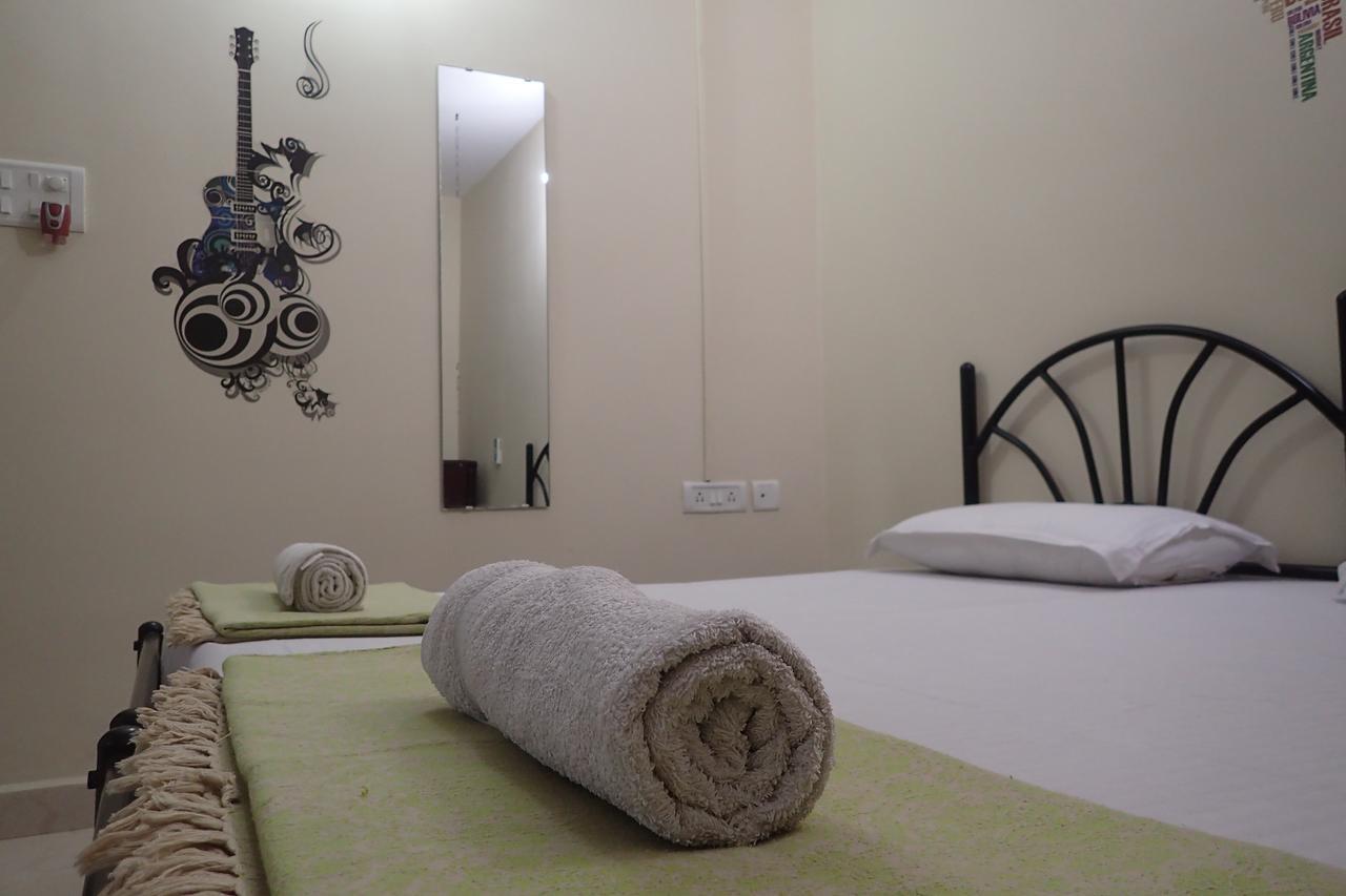 Bella Guest House Calangute Bagian luar foto